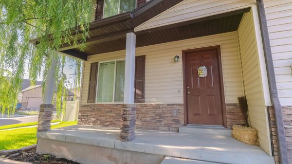 Cost of Concrete Porch Installation in Stockton